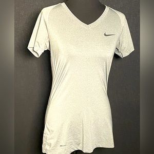 Nike‎ Pro V Neck shirt- Medium